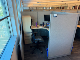 COMING SOON! 500 MATCHING 6X6 HAWORTH UNI-GROUP STATIONS W/SIT STANDS SURFACES!