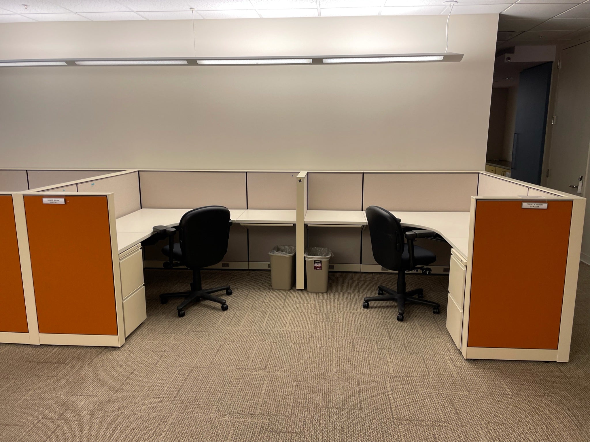 Miller Canvas Workstations: Bullpen Configuration x 6') | Nationwide Office Cubicles
